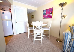 Ocean Hideaway 406-Oceanfront 18th St, Free WiFi, Elev, W/D, AC