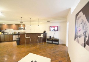 ☆ OLD CITY OASIS - SPACE, LIGHT, SERENITY ☆