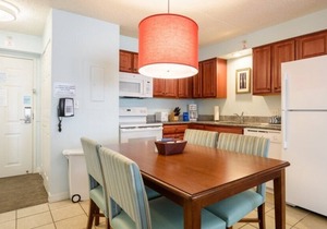 Opulent Club Wyndham Skyline Tower, 2 Bedroom Deluxe Suite, A Mile to Delectable Restaurants