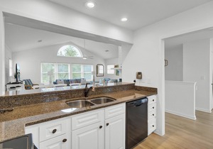Pelican Bay 38 by Wild Dunes, with Amenities