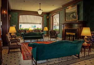Penn Wells Hotel