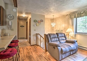 Pet-Friendly Pocono Paradise with Lake Access!