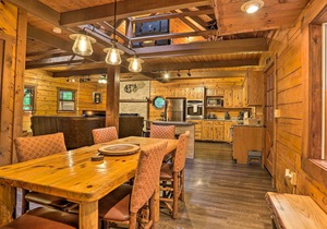 Pocono Log Cabin: Fireplace, Fire Pits & Amenities