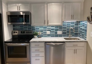 Premier 1 Bedroom Villa. - POOL ACCESS! 1 minute walk to the Beach!