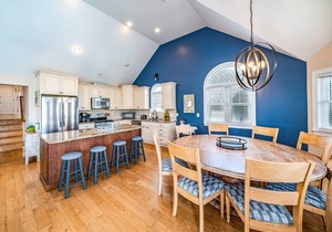 Prime Location in Heart of Ocean City w/Private Roof Deck!