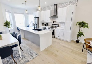 Pristine Petworth Family Home w Street Parking!