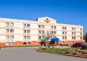 Quality Inn Spring Valley Nanuet