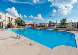 Quality Inn & Suites Cincinnati Ohio