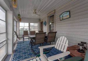 Rehoboth Beach Ocean Block 3BR Sleeps 6