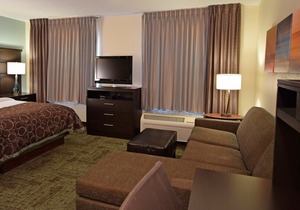 Renovated Studio | Free Daily Breakfast, Fitness Center, Indoor Pool