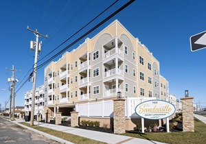 Residence 201N at The Sandcastle Condominiums