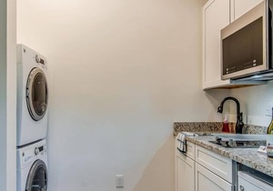 Rustic Studio Walkable to Music Row