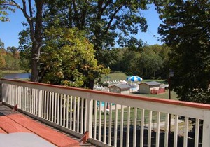 Scotrun Camping Resort Deluxe Park Model 4