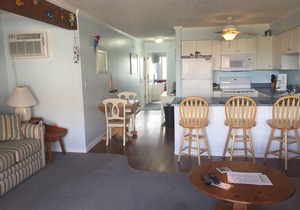 Shores #6: 1 BR sleeps 4