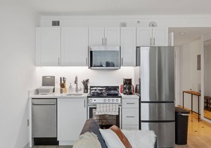 Sleep 6 | 1BR 2BA at Showboat | CozySuites