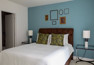Sonder Callisto | Two-Bedroom Apartment
