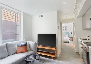 Sonder Callisto | One-Bedroom Apartment