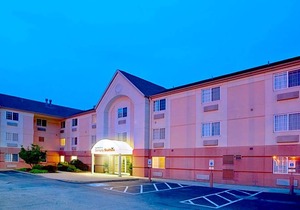 Sonesta Simply Suites Pittsburgh Airport