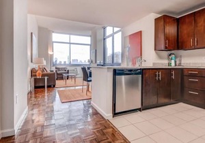 Spacious 2BR | Full Kitchen | Minutes to PATH | Jersey City by GLS