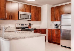 Spacious 2BR | Full Kitchen | Minutes to PATH | Jersey City by GLS