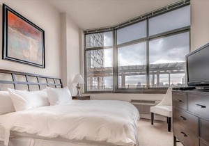 Spacious 2BR | Full Kitchen | Minutes to PATH | Jersey City by GLS