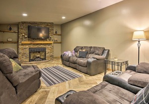 Spacious Kunkletown Home w/ Full Game Room & Deck!