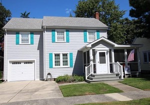Spacious, well kept home!