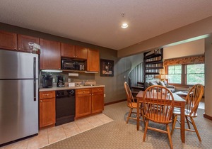 Suites at Silver Tree: A311 One Bedroom & Loft Lake View