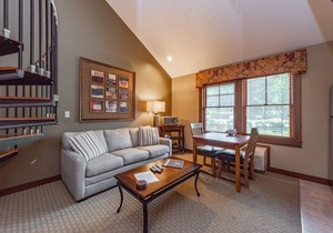 Suites at Silver Tree: A314 Studio & Loft Standard View