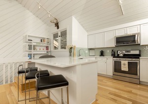 Sunburst in Sun Valley! Modern Family Getaway in Elkhorn.