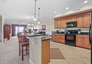 Sunset Bay Villa 109 - Waterfront; Shared pool!