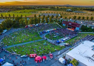 Take An Amazing Vacation! On-site Pool and Restaurant, Near Boise Art Museum!