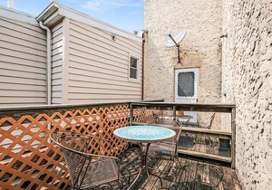 This apartment is a 1 bedroom(s), 1 bathrooms, located in Philadelphia, PA.