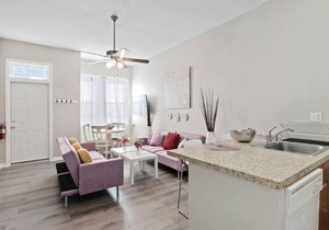 This apartment is a 3 bedroom(s), 1 bathrooms, located in Philadelphia, PA.