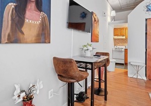This apartment is a 1 bedroom(s), 1 bathrooms, located in Philadelphia, PA.