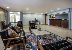Travelodge by Wyndham Fort Wayne North