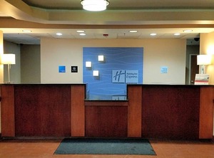 Holiday Inn Express Air Ihg Hotel | Edgewood