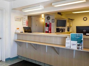 Rodeway Inn Columbus | Summit Station