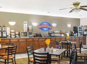 Baymont | Piqua