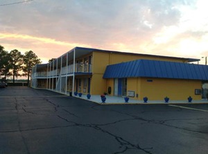 Belmont Inn | Hampton