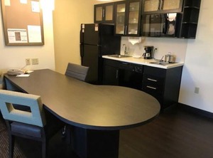 Candlewood Suites Fort Wayne Nw Ihg Hotel | Fort Wayne