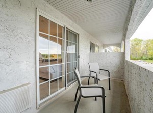 Chateau Renault | Egg Harbor City