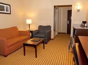 Comfort Suites East | Summit Station