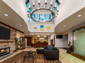 Days Hotel | Allentown