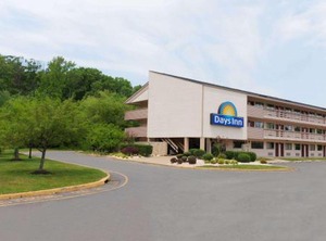 Days Inn | Kendall Park