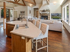 Fabulous Waterfront Ideal Friends | Sagle
