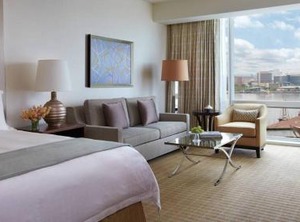 Seasons | Harbor East