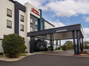 Hampton Inn | Dayton