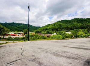 Oyo Hotel Chapmanville Inn Hwy | Chapmanville