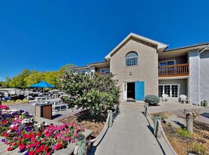 Poolview | Put-in-Bay